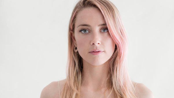 Amber Heard Pink Hairs 4k Wallpaper
