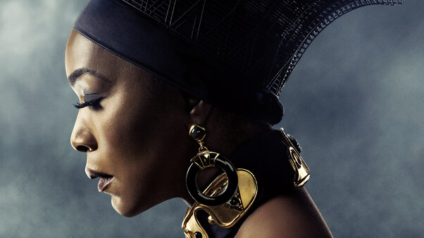 Angela Bassett In Black Panther Poster 5k Wallpaper