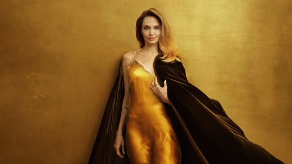 Angelina Jolie Vogue 2023 Wallpaper