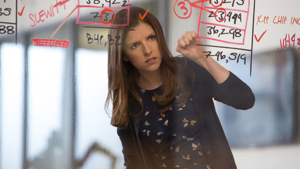 Anna Kendrick In The Accountant Wallpaper