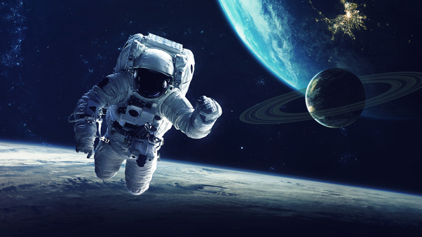 Astronaut 5k Wallpaper
