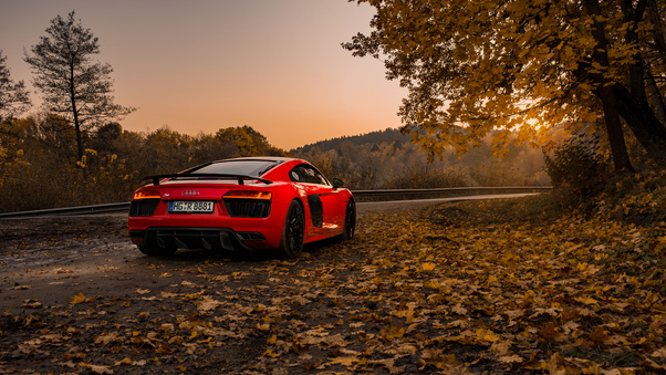 Audi R8 V10 Plus Wallpaper