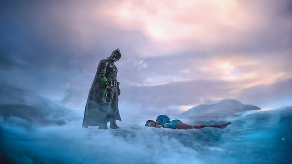 Batman And Superman S Epic Moment Wallpaper