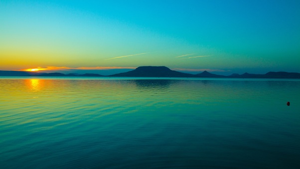 Beautiful Lake Calm Relaxing Wallpaper
