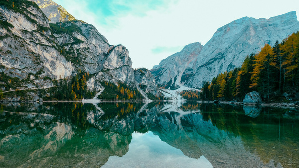 Beautiful Mountain Scenery Near Body Of Water (1280x720) Resolution Wallpaper