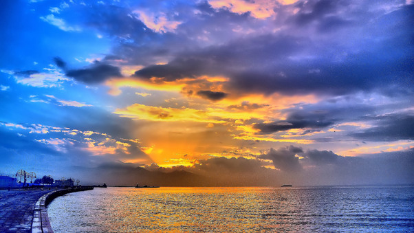 Beautiful Sea Sunset Wallpaper