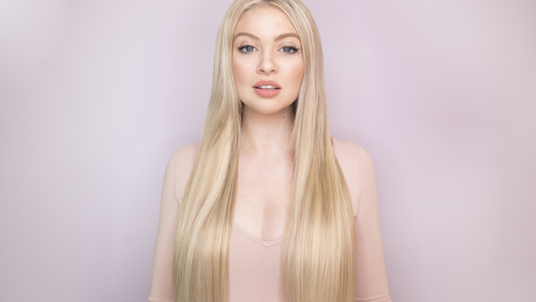 Blonde Hair Model Wallpaper
