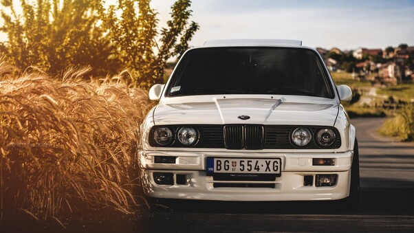 BMW E30 Wallpaper