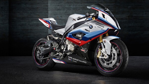 BMW M4 MotoGP Safety Bike Wallpaper