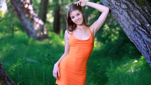 Carolina Kris Orange Dress 5k Wallpaper