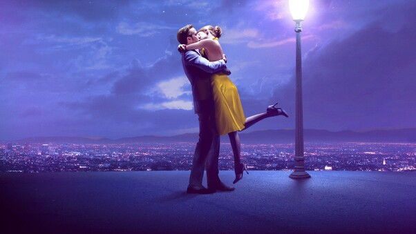 Couple Kissing 4k Ryan Gosling Emma Stone Wallpaper