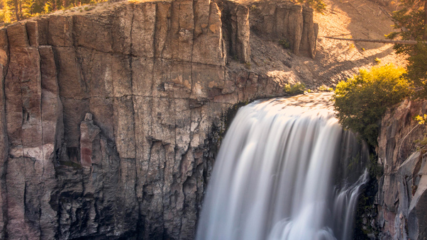 Devils Postpile National Monument Waterfall Wallpaper