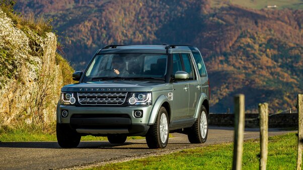 Discovery Land Rover Wallpaper