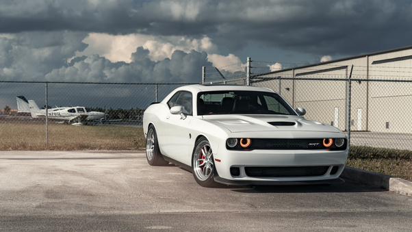 Dodge Hellcat 5k Wallpaper