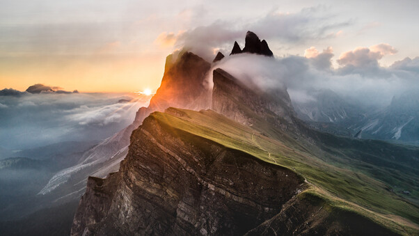 Dolomites Mountain Range 5k Sony Bravia Tv Original OLED Wallpaper