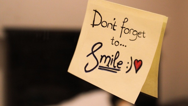 Dont Forget To Smile Msg Wallpaper