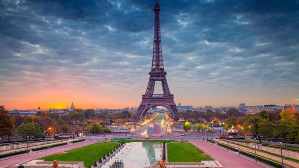 Eiffel Tower Paris Beautiful View Wallpaper