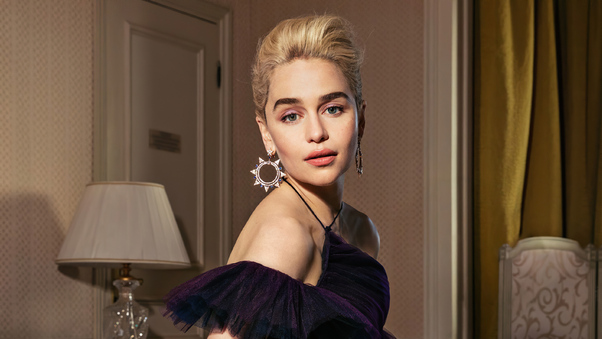 Emilia Clarke Cannes 2020 Wallpaper