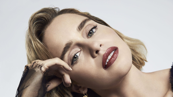 Emilia Clarke Dolce And Gabbana Photoshoot 2019 Wallpaper
