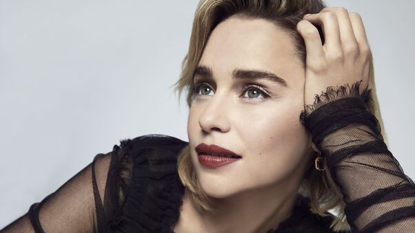 Emilia Clarke Dolce And Gabbana Photoshoot Wallpaper