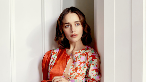 Emilia Clarke The Observer Magazine Photoshoot 2020 4k Wallpaper