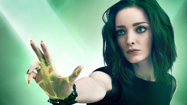 Emma Dumont In The Gifted 5k Wallpaper