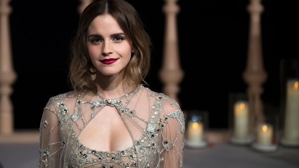 Emma Watson In The Beauty And The Beast Premiere In Shanghai Wallpaper