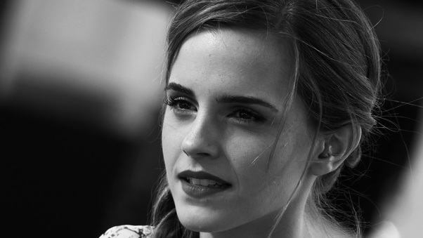 Emma Watson Moncohrome Hd Wallpaper