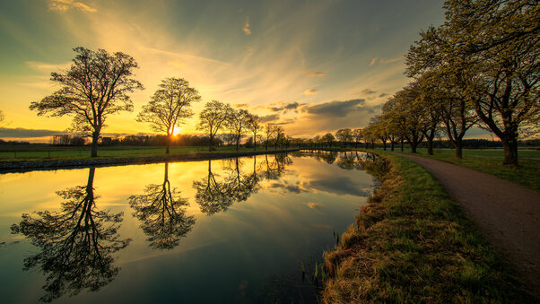 Evening By The Canal 5k Wallpaper