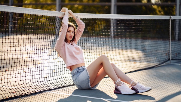 Girl In Tennis Court Wallpaper