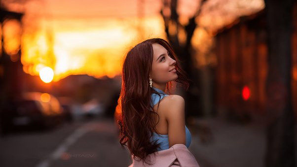 Girl Sunset Smiling Golden Hair 4k Wallpaper