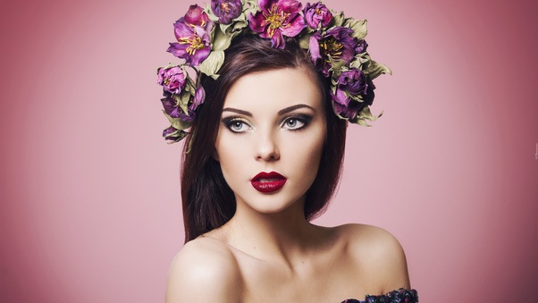 Gorgeous Girl With Flowers On His Head Wallpaper