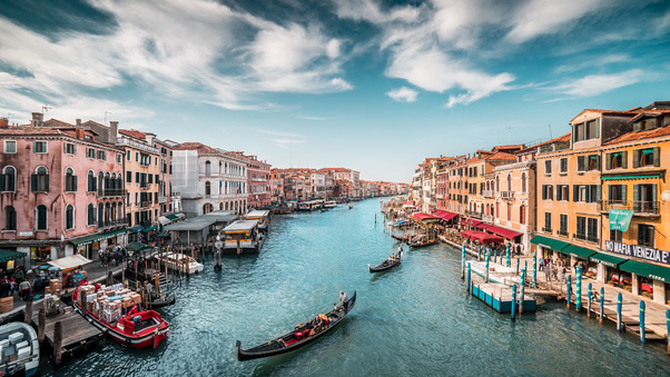 Italy Boats Venice Canal 5k Wallpaper