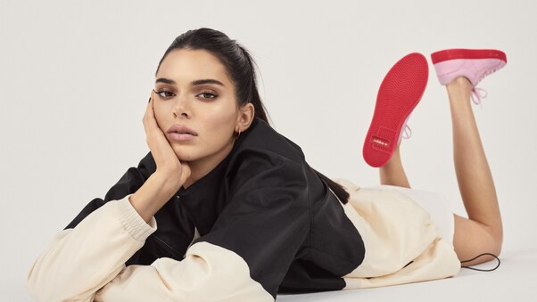 Kendall Jenner Adidas 5k 2019 Wallpaper