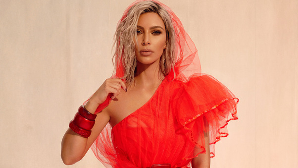 Kim Kardashian Vogue India 2018 Photoshoot Wallpaper