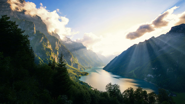 Klontalersee Lake In Switzerland Wallpaper