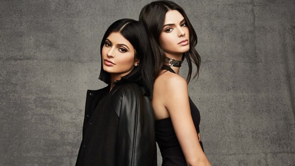 Kylie And Kendall Jenner Wallpaper