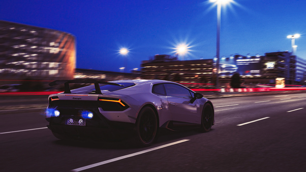 Lamborghini Huracan Performante Midnight Run 5k Wallpaper