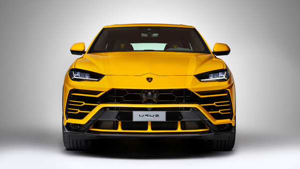 Lamborghini Urus Front View Wallpaper