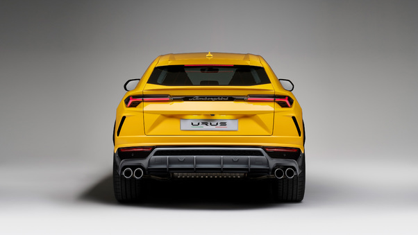 Lamborghini Urus Rear Side Wallpaper