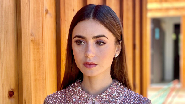 lily-collins-screen-actors-guild-awards-photoshoot-em.jpg