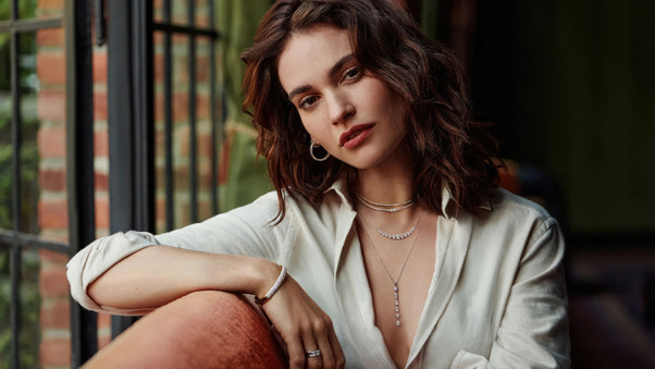Lily James Only Natural Diamond Wallpaper