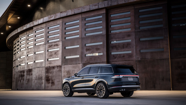 Lincoln Aviator 2018 Rear Wallpaper