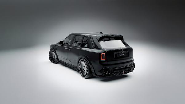 Mansory Rolls Royce Cullinan Wallpaper