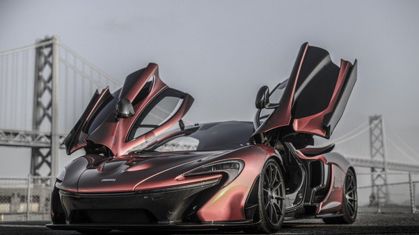 McLaren Doors Up 8k Wallpaper