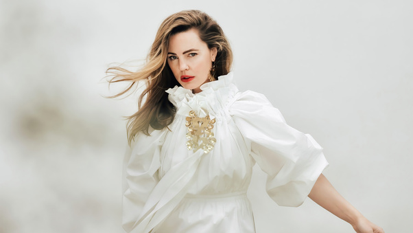 Melissa George Sunday Herald 2021 Photoshoot 4k Wallpaper