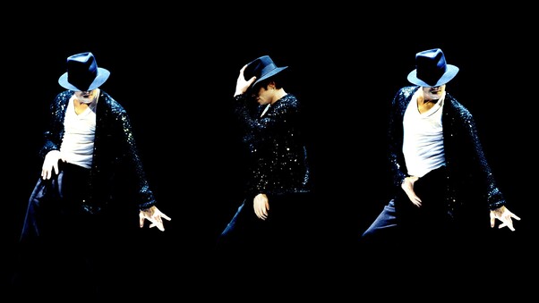 Michael Jackson Doing Dance Wallpaper