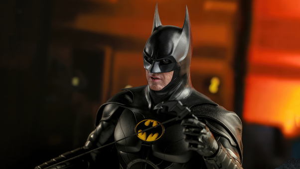 Michael Keaton As Batman In The Flash 5k Wallpaper