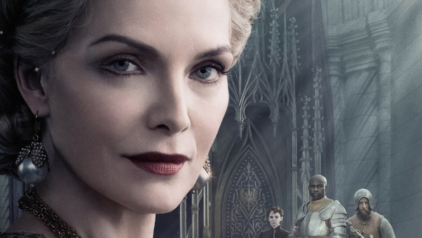 Michelle Pfeiffer As Queen Ingris In Maleficent Mistress Of Evil 2019 Wallpaper