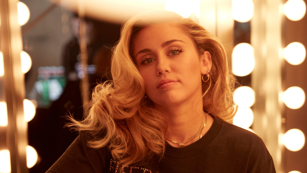 Miley Cyrus 5k 2019 Wallpaper